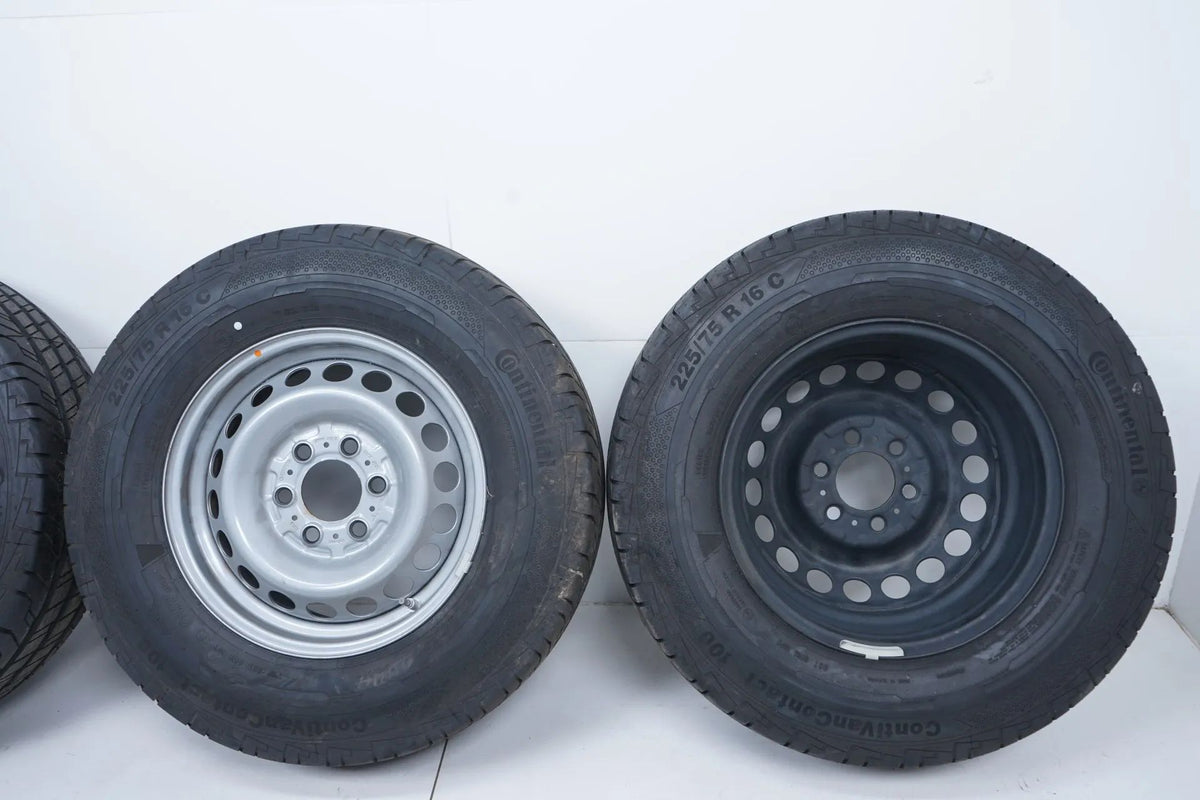 Mercedes Sprinter VW Crafter summer wheels 225 75 16C inch Detailansicht 10
