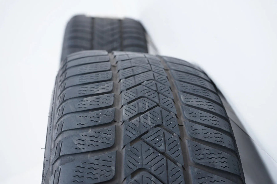 Roues et pneus hiver 18 pouces pour Mercedes Classe AB W177 B247