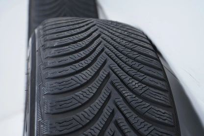 Roues et pneus hiver 16 pouces pour Mercedes Classe AB W177 W247