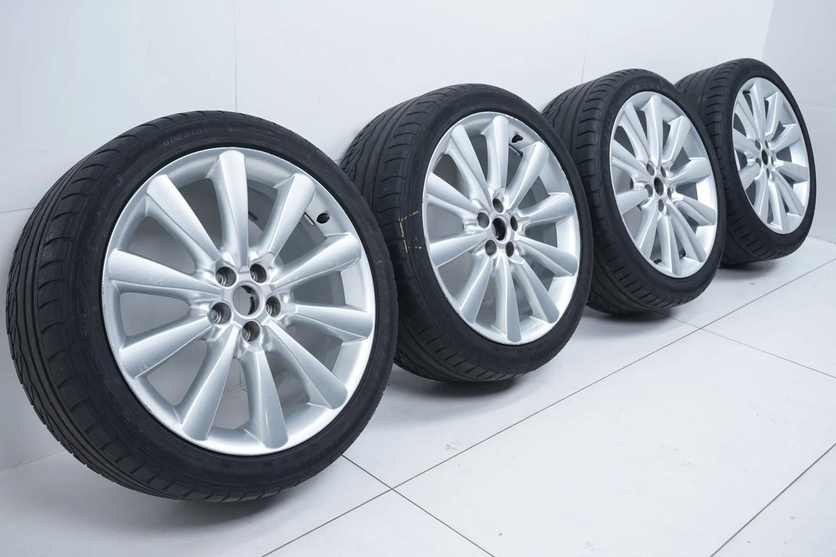 Original Jaguar XF 19 inch alloy wheels summer wheels summer tires 245 40 R19 Detailansicht 2
