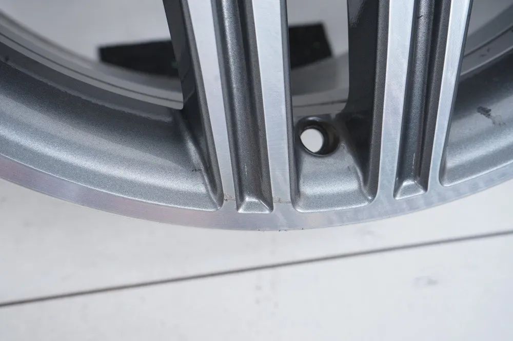 1 x jante en aluminium Mercedes Classe G W463 AMG 20 pouces A4634013002 Vue détaillée 2