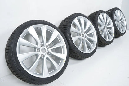 Like new Tesla Model 3 winter wheels 235/35/20 inch with sensors (valid until 2020)