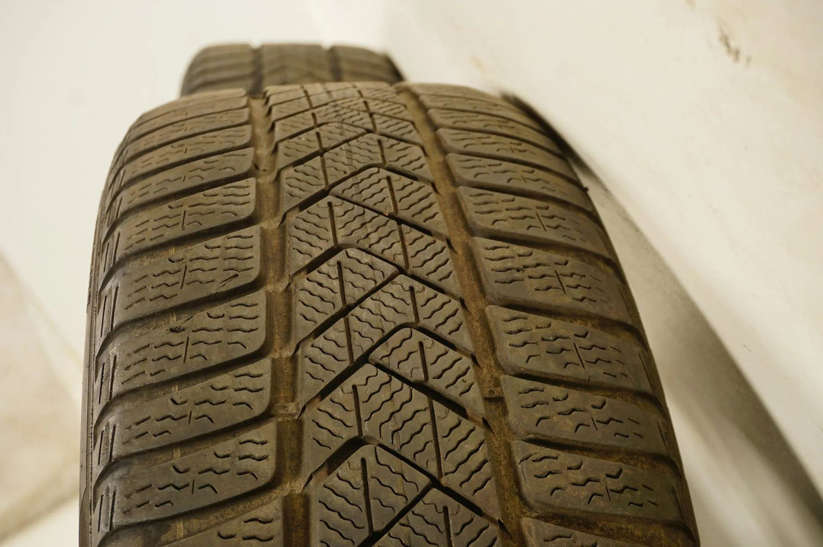 Mercedes C Klasse W206 Winterreifen Winterräder 225 45 18 Zoll Detailansicht 12