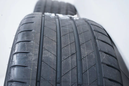 NOVÁ letní kola Mercedes třídy S W223 V223 255 45 19 palců