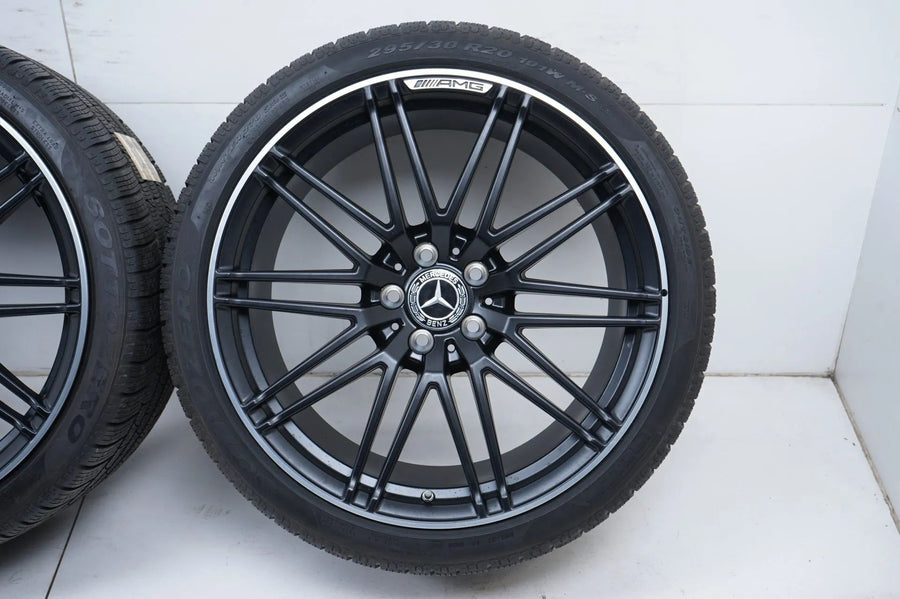 Mercedes GT GTS W190 C190 zimní pneumatiky zimní kola 19/20 palců
