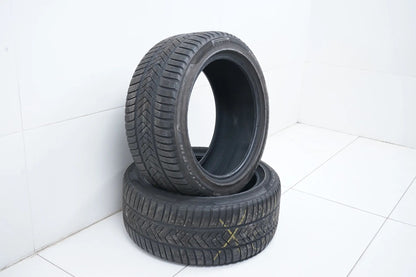 2x Winterreifen 275 40 18 Zoll Pirelli ca.4 mm DOT21/19 MO