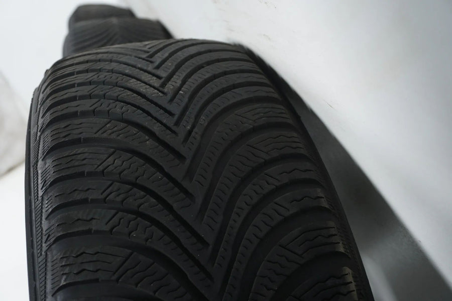 Mercedes A B Klasse W177 B247 Winterreifen Winterräder 16 Zoll