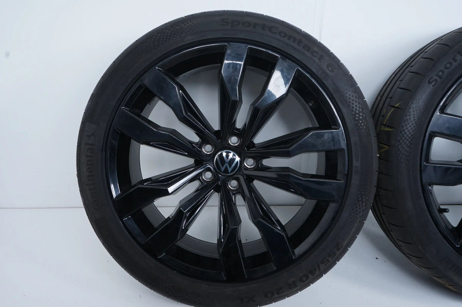 Vw Volkswagen Tiguan 2 roues d'été pneus d'été 255 40 20 pouces 5NN601025Q