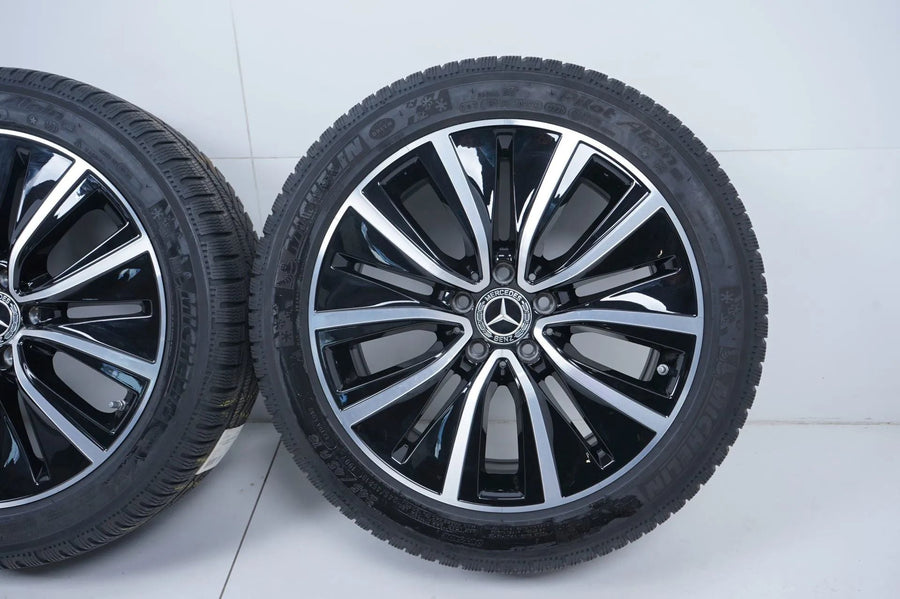 Mercedes CLS Klasse W257 Allwetterräder mit neuen Allwetterreifen 245 45 18 Zoll