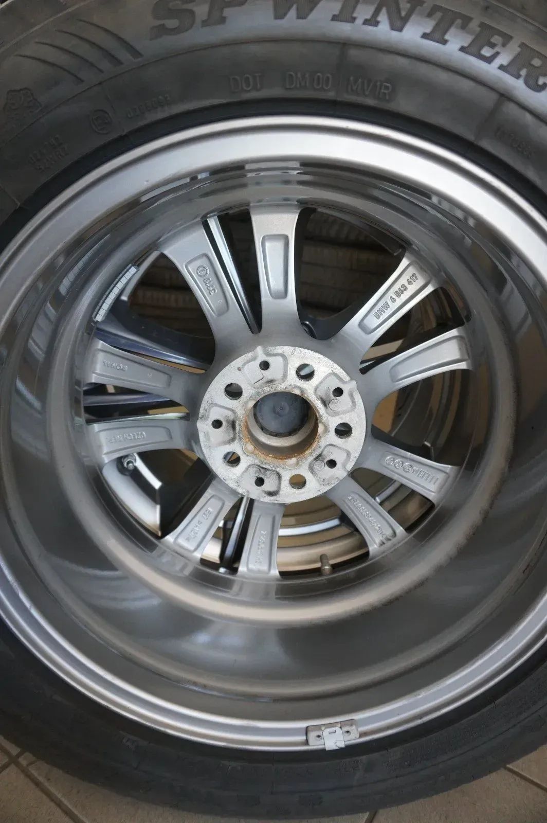 Jantes alu d'origine BMW Série 5 G30 G31 631 Jantes hiver Pneus hiver 225 55 R17 Detailansicht 9