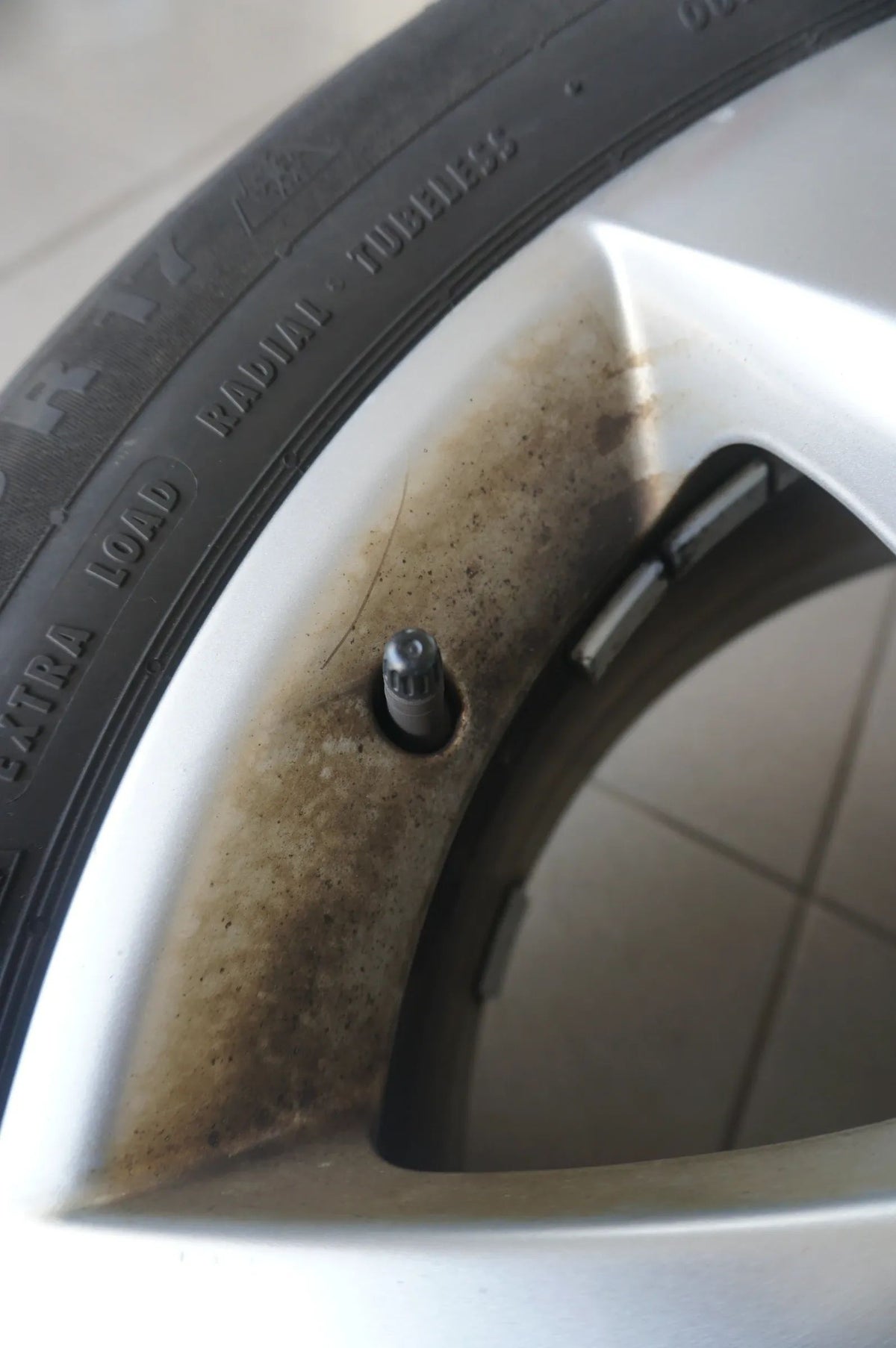 Original Mercedes V-Class Vito W447 Alloy Wheels Winter Tires 225 55 R17 Inch 6mm Detailansicht 3