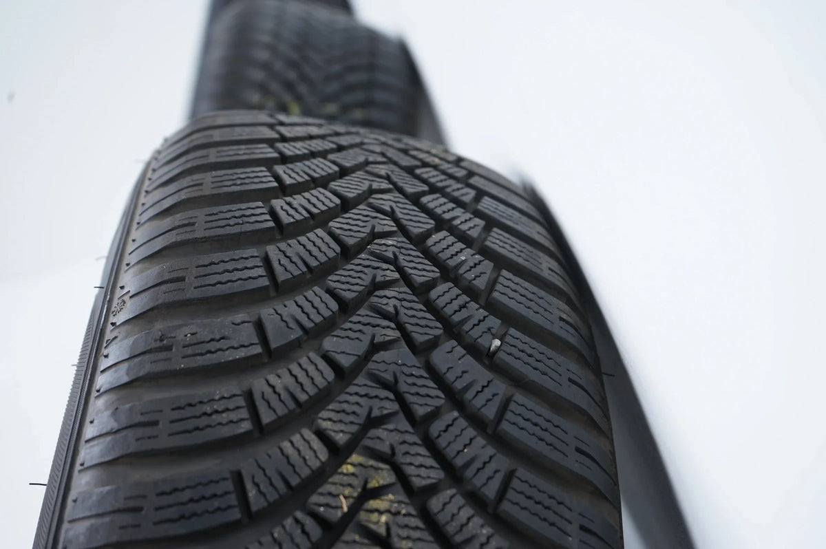 Nissan Qashqai Winter Wheels Winter Tires 215 60 17 Inch KB409-HV200 Detailansicht 9