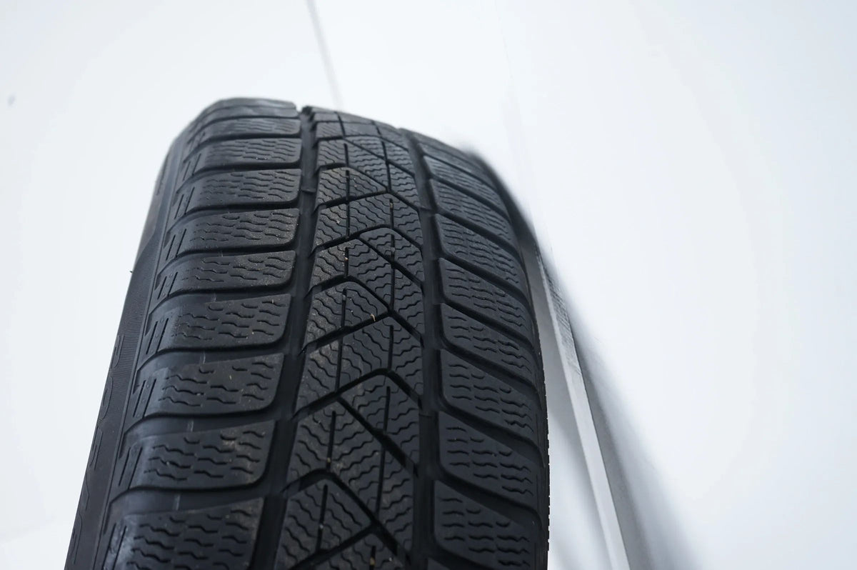 BMW X1 X2 F48 F39 Winterreifen Winterräder 205 60 17 Zoll Detailansicht 11