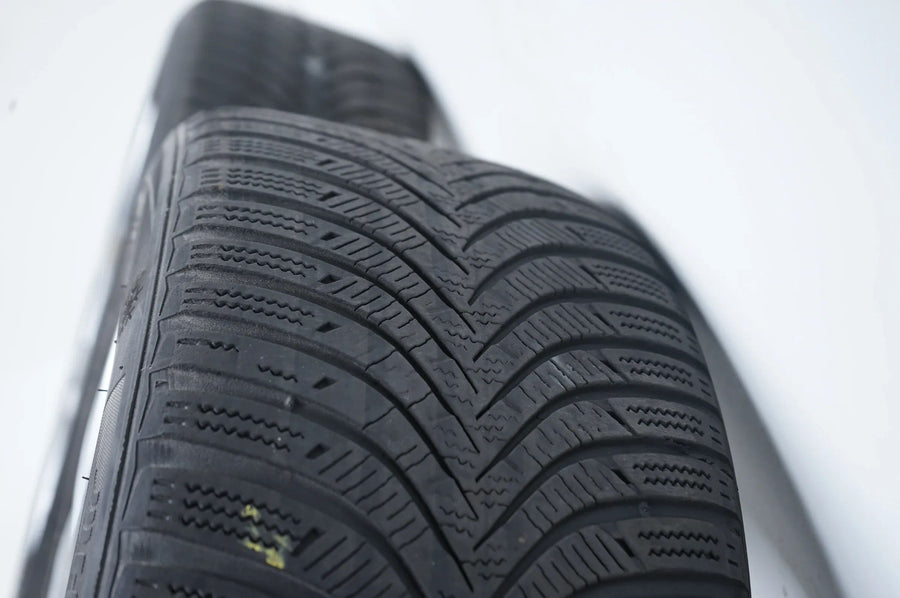 Audi A4 B7 Winterräder Winterreifen 225 45 17 Zoll 7,5J ET36