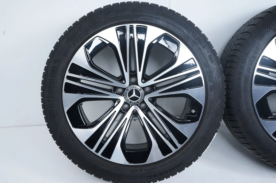 Mercedes Classe E W214 Jantes d'hiver Pneus d'hiver 245 45 19 pouces A2144013200