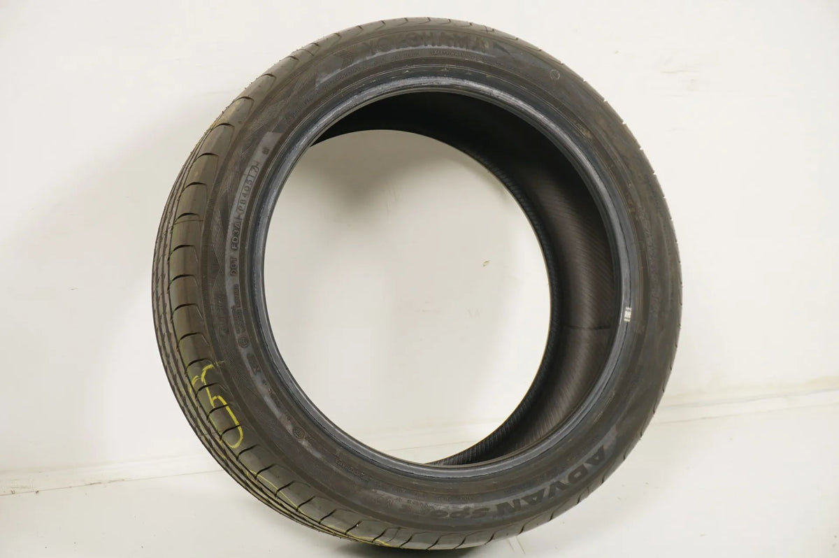 1x NEW Yokohama summer tire 255 40 18 inch DOT17 MO Detailansicht 3
