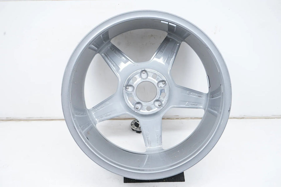1 x Mercedes C Klasse W205 AMG hliníkový disk 18 palců A2054011200 8,5J