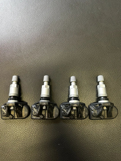 4x Original Mercedes A0009054104 Reifendrucksensoren RDK Sensoren