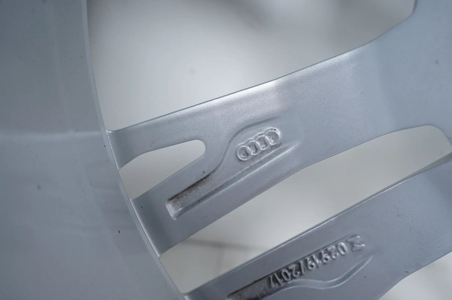 Audi A5 S5 B10 FU 8B Winterreifen Winterräder 245 40 19 Zoll 8B3601025AS