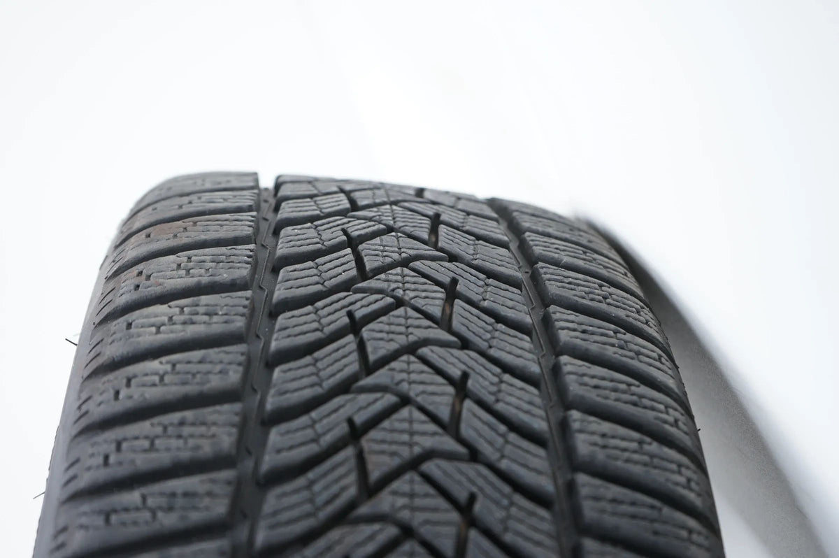 Audi A3 8Y Winterreifen Winterräder 225 40 18 Zoll 8Y0601025j Vue détaillée 13