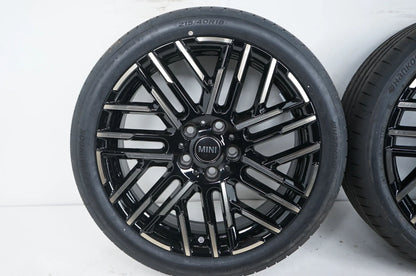 Neu MINI F65 F66 F67 Winterräder mit neuen Winterreifen 215 40 18 Zoll 959 5A3E640