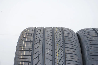 2 pneus été de démonstration Hankook DOT20 MO RFT 285/35/20 pouces