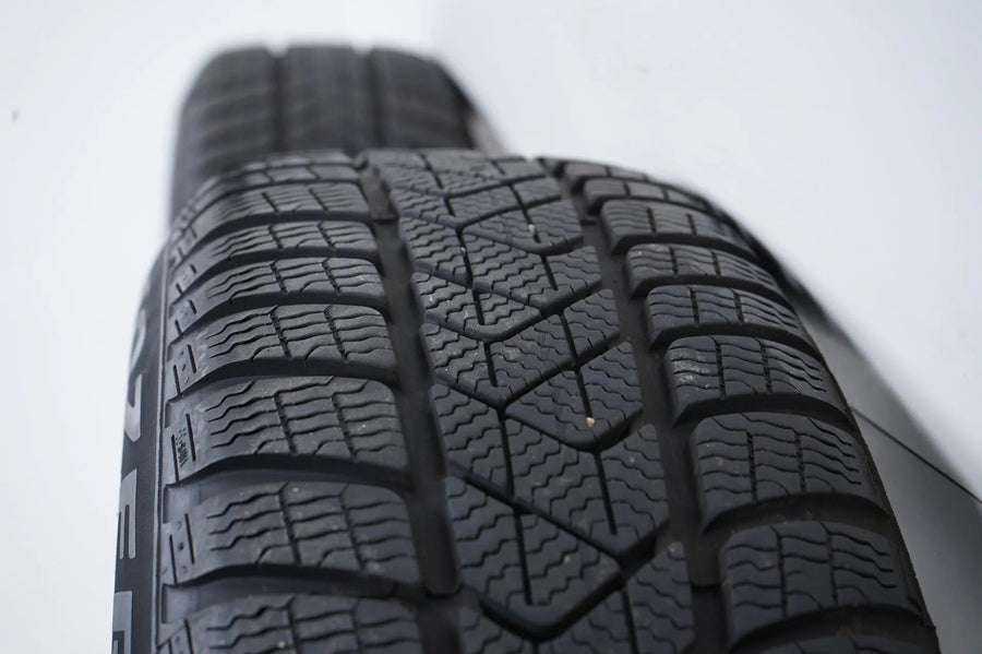 BMW X1 X2 F48 F39 Winter Tires Winter Wheels 205 60 17 inch