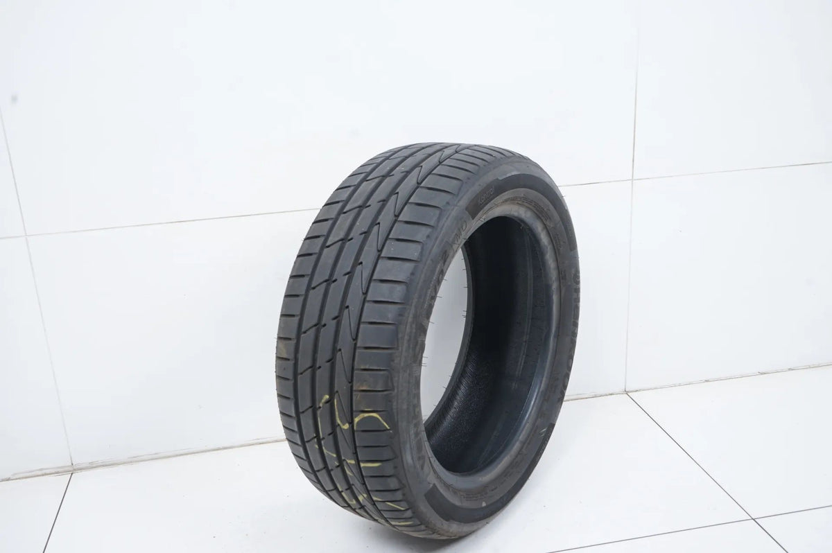 1x Sommerreifen Hankook 225 50 17 Zoll DOT19 ca.6 mm MO Detailansicht 3