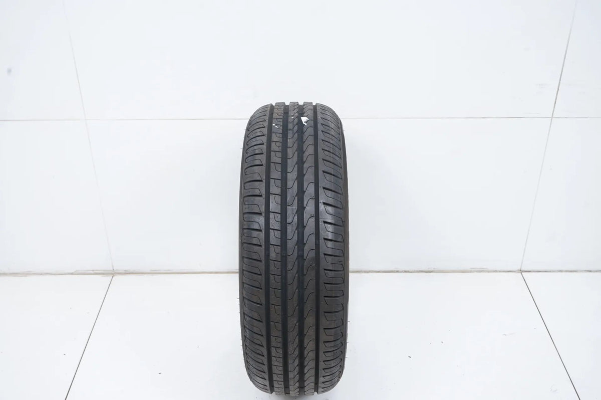 1x Sommerreifen Pirelli 205 60 16 Zoll DOT23 ca.7mm MO Detailansicht 2
