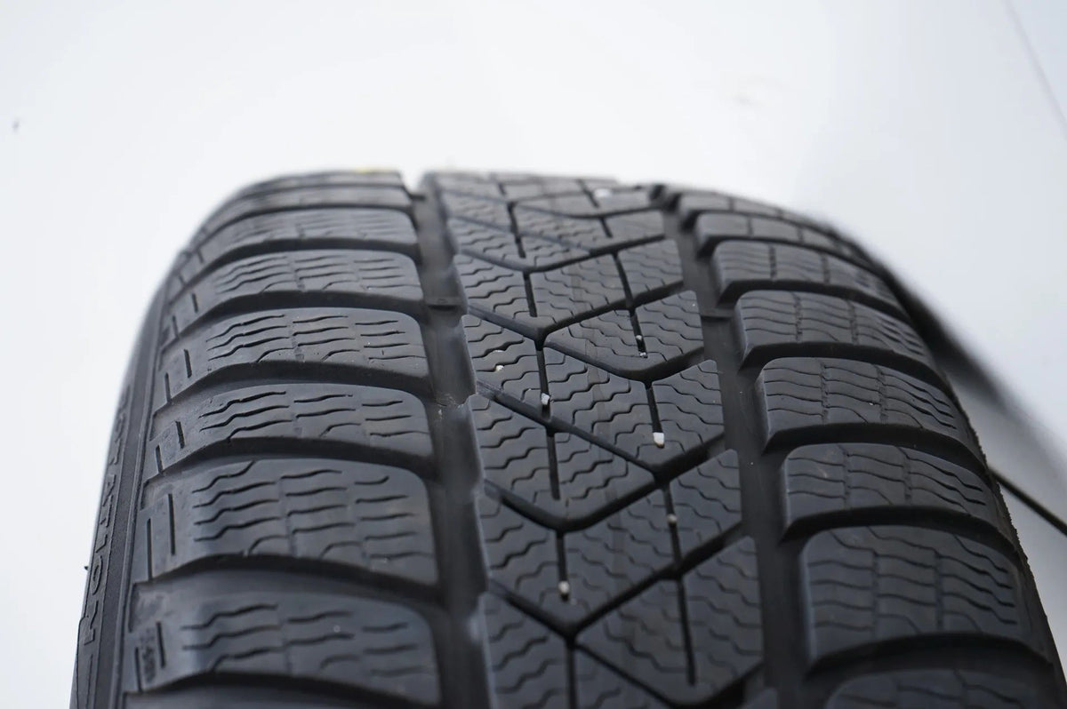 BMW X1 X2 F48 F39 Winter Tires Winter Wheels 205 60 17 inch Detailansicht 12
