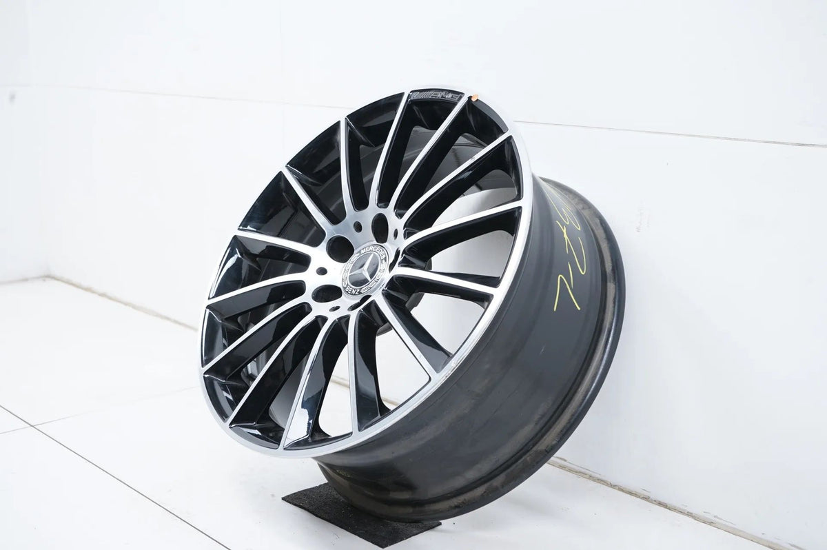 1 x Mercedes A35 AMG W177 Alufelge 19 Zoll A1774011900 8J ET40 Detailansicht 4