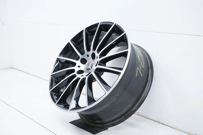 1 x Mercedes A35 AMG W177 Alufelge 19 Zoll A1774011900 8J ET40