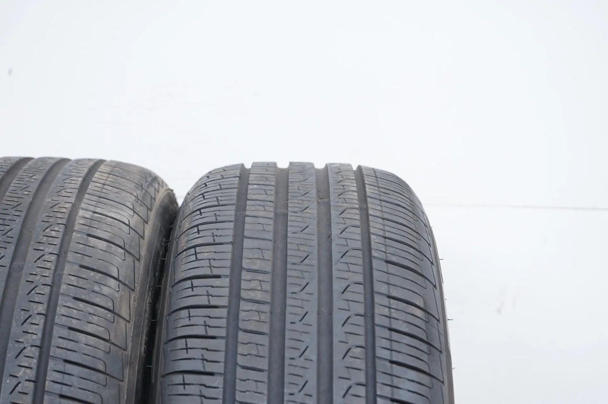 2x Allwetterreifen Pirelli 205 55 17 Zoll DOT21 ca. 5mm MO RFT Detailansicht 5