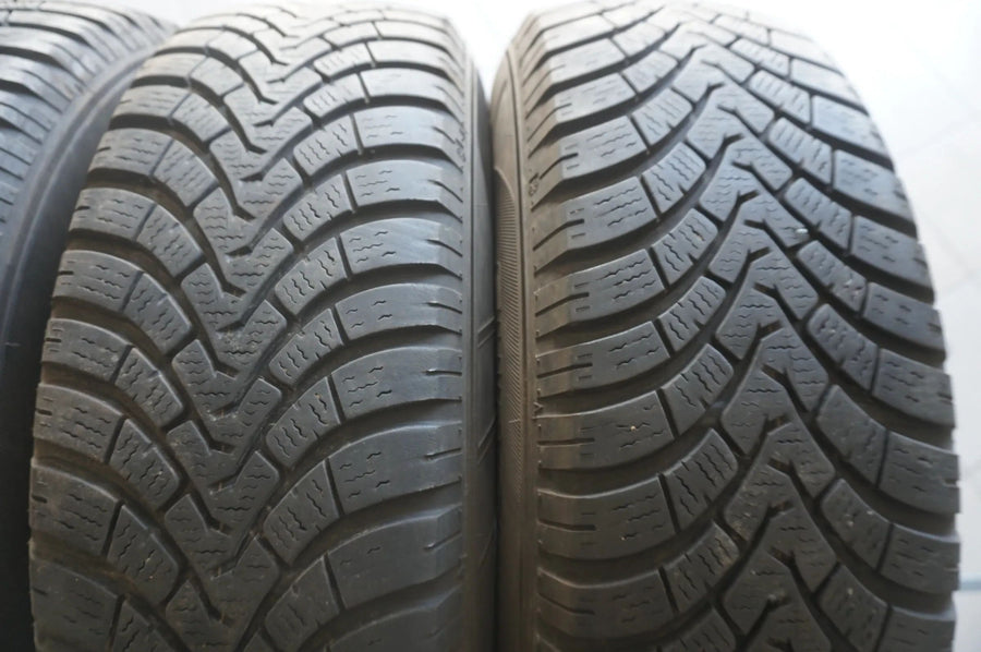 Hyundai Tucson TL iX35 Stahlfelgen Winterreifen Winterräder 215 70 R16 2018 6mm