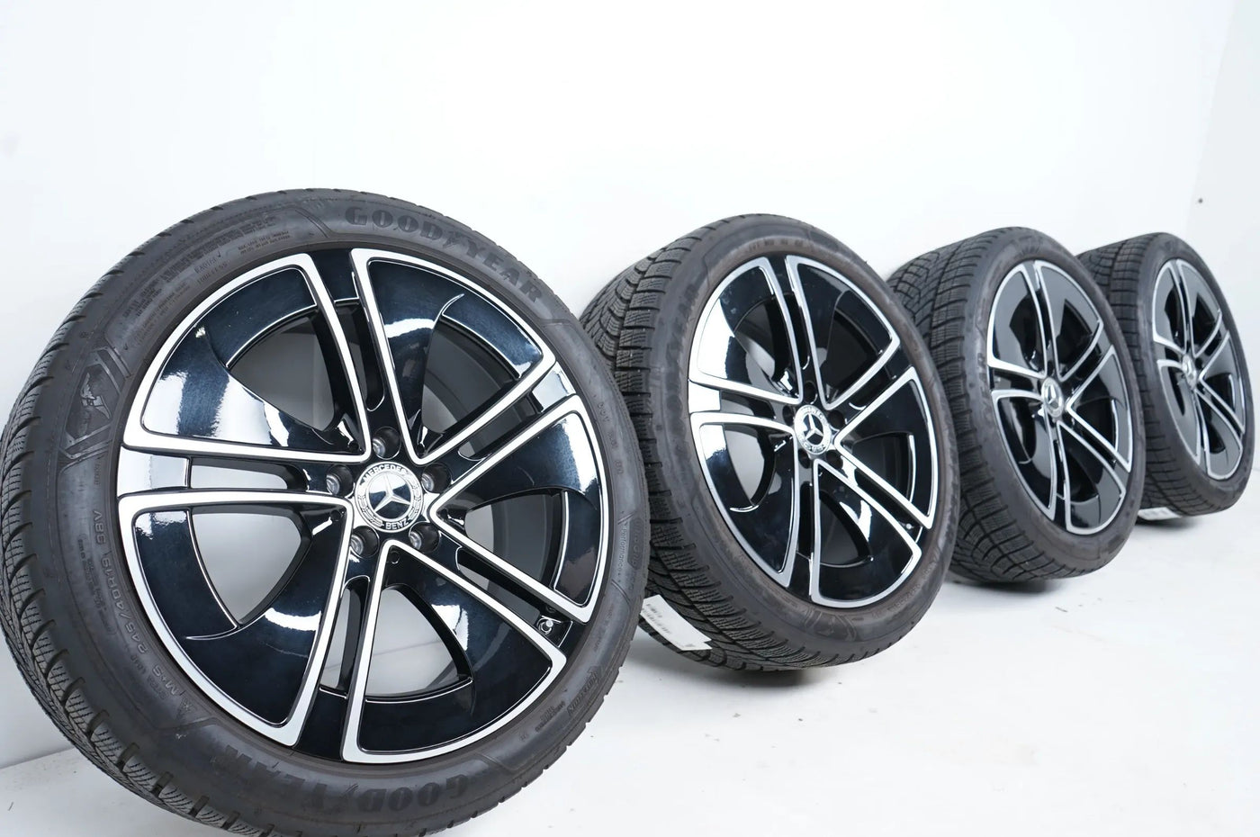 Pneumatici invernali, ruote invernali Mercedes Classe CLE W236 245 40 19 pollici A2364014100