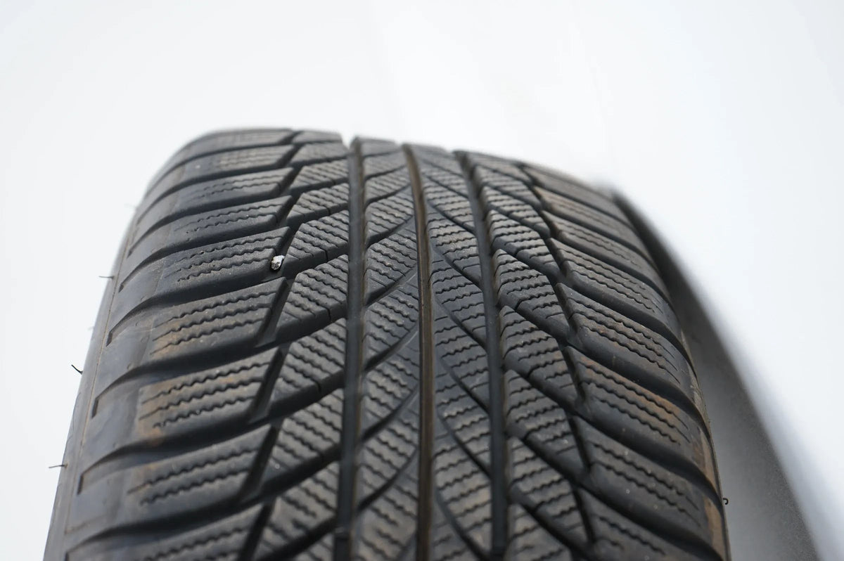 Original Audi A1 GB Winterräder Winterreifen 205 60 R16 Citycarver/Allstreet Vue détaillée 11