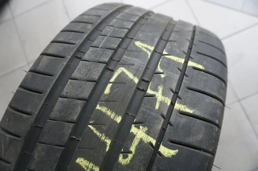 1 X 285/30ZR20 R20 99Y Summer Tire Michelin Pilot Super Sport MO1 2018 6.5mm