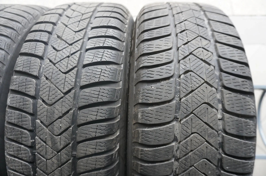 D’origine VW Touran II 5T Jantes en acier Pneus hiver Roues hiver 205 60 R16 96H 6mm