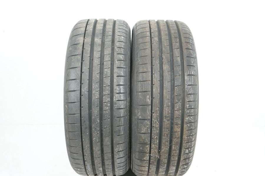 2x pneus été Yokohama V107 235 50 19 pouces DOT21 env.7mm MO