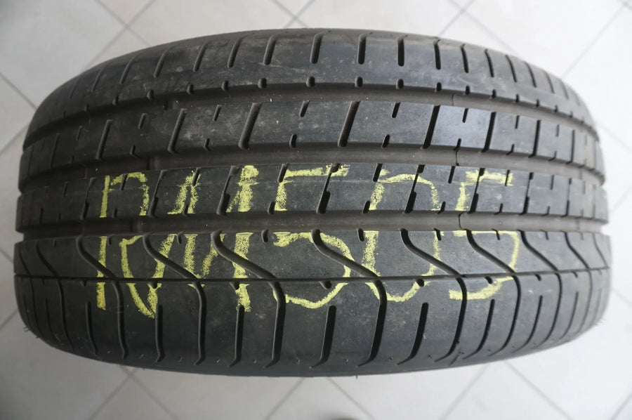 1 X 265 45 ZR20 R20 108Y Pneu été Pirelli P Zero PZero MO 2013 7mm