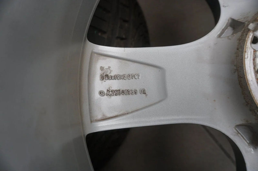Jantes alliage d'origine Mercedes R-Klasse W251 19 pouces pneus été 255 50 R19 8mm
