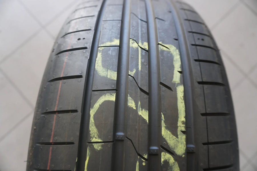1 X 225 55 R18 102Y Sommerreifen Hankook Ventus S1 evo3 * MO 2022 6,5mm