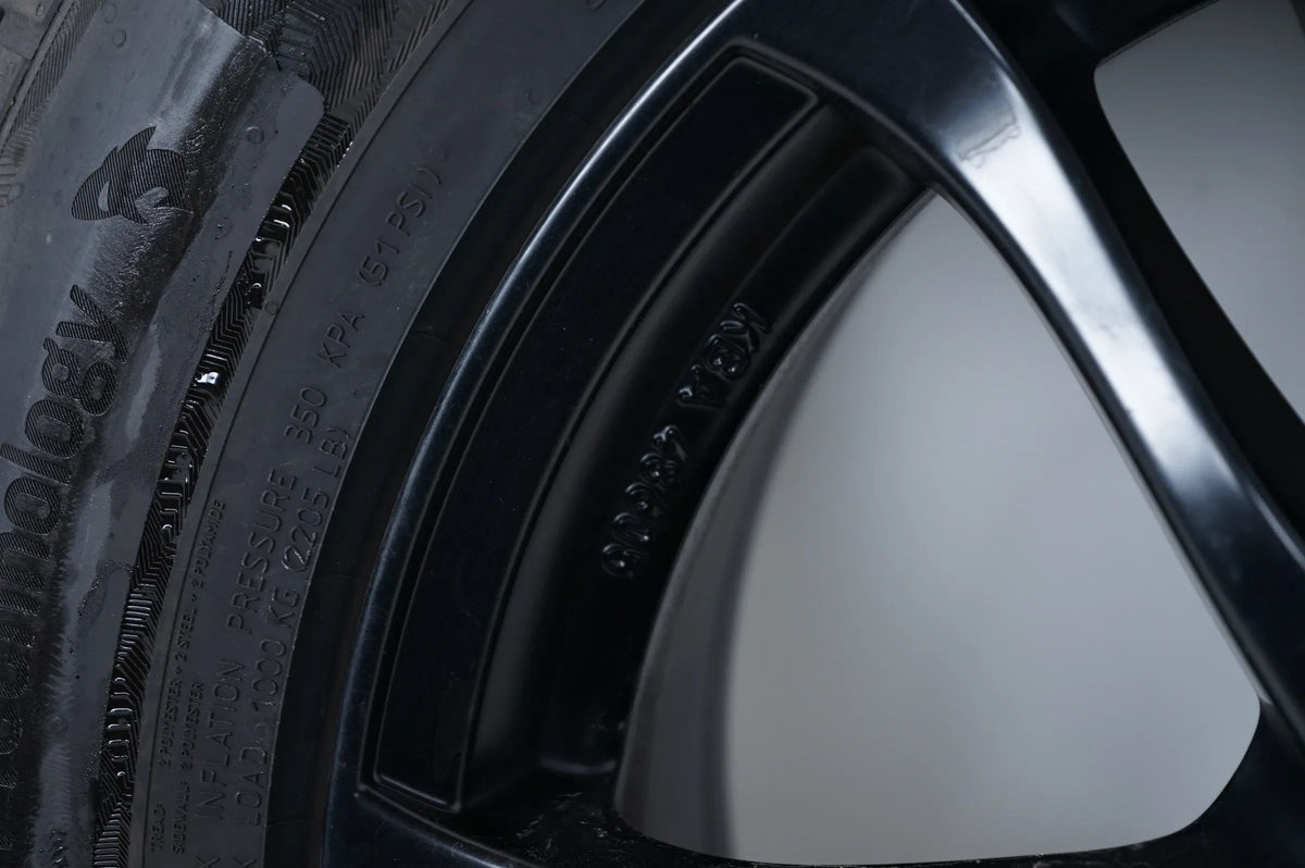 Volvo XC60 XC 60 Winterreifen Winterräder 235 65 17 Zoll Detailansicht 12