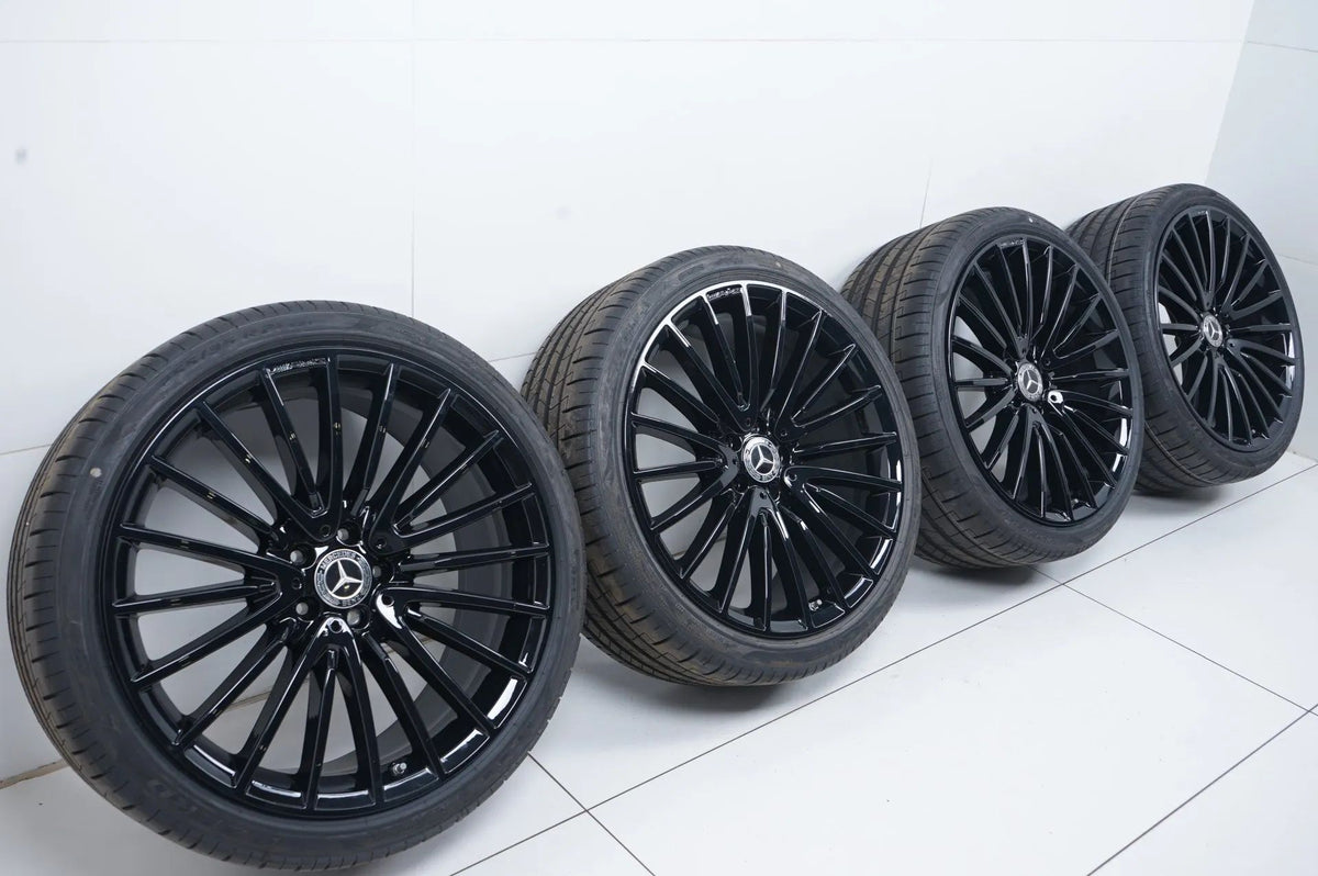 Like New Mercedes S Class W223 V223 AMG Summer Wheels 21 Inch Detailansicht 2