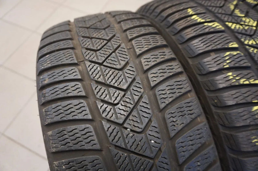 Original Mercedes C-Klasse W205 18 Zoll Alufelgen Winterräder Winterreifen
