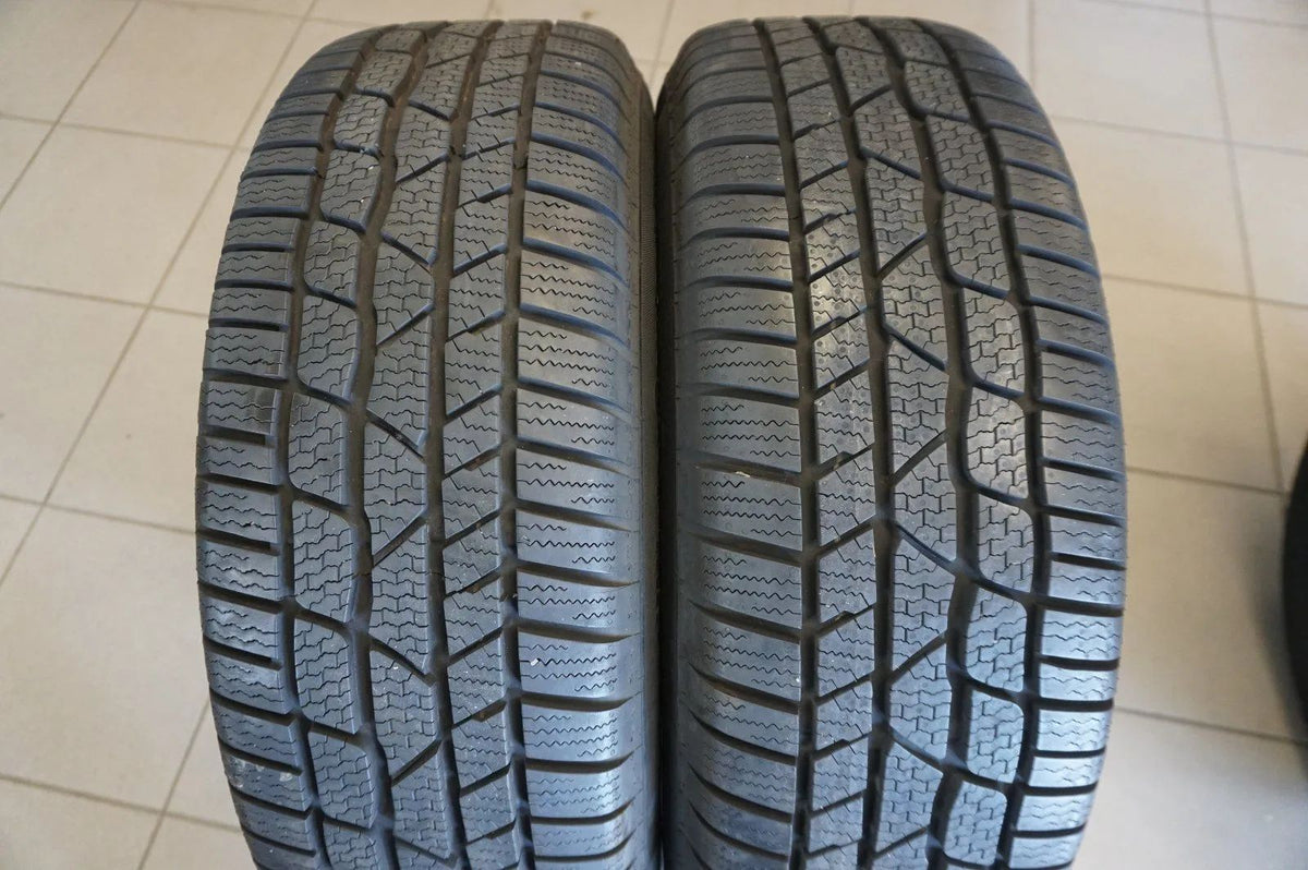 Jantes hiver d'origine Mercedes GLA X156 Pneus hiver Continental 215 60 R17 8mm Vue détaillée 7