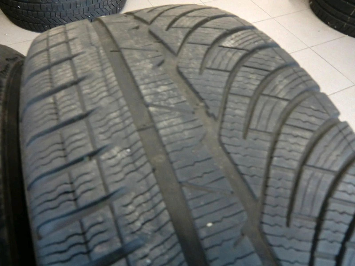 Original Mercedes E Klasse W213 S213 18 Zoll Alufelgen A2134013700 Winterreifen Detailansicht 8