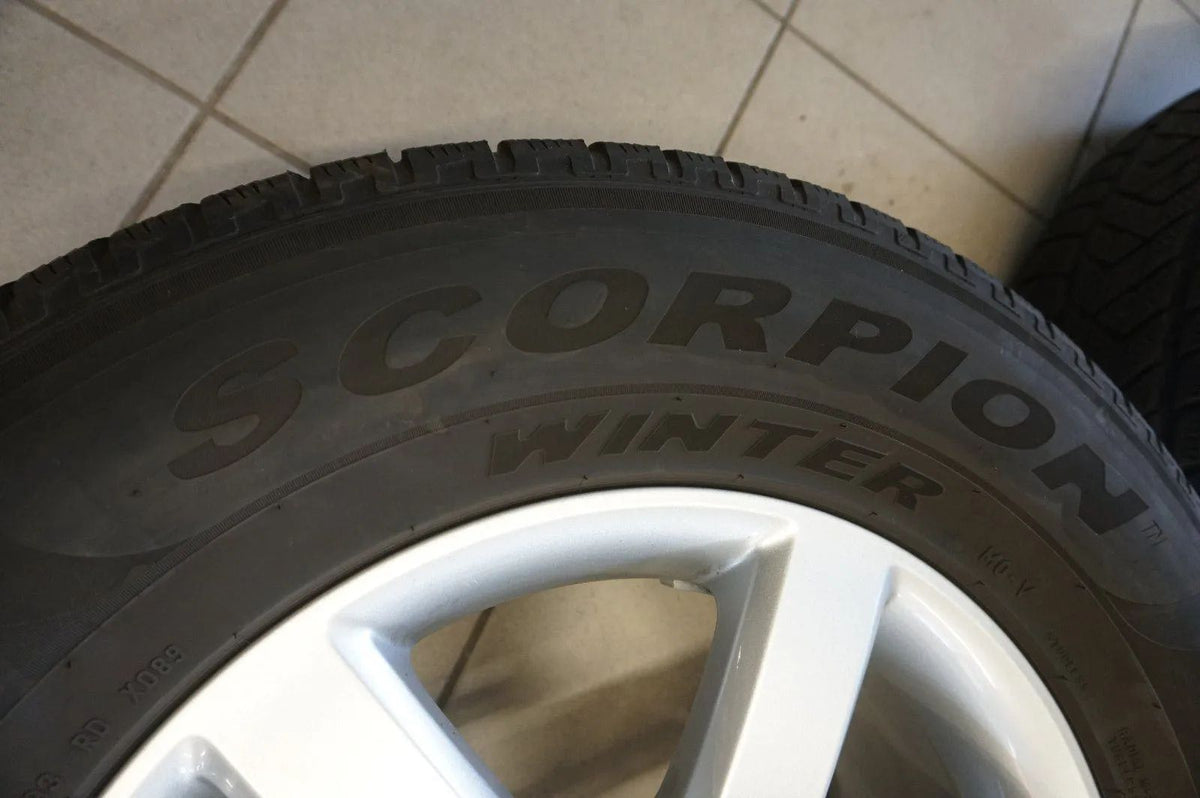 Jantes alu d'origine Mercedes Classe X X470 X220d Roues hiver Pneus hiver 17 pouces Vue détaillée 4