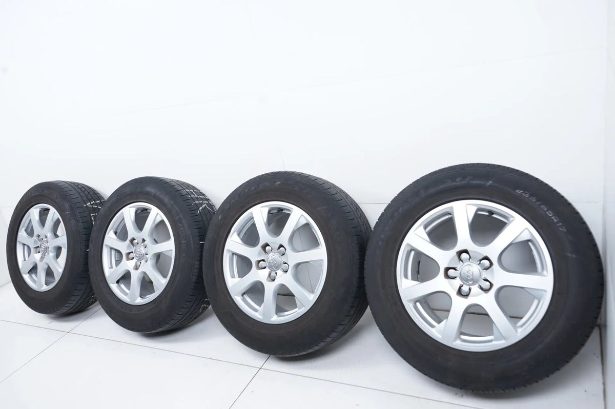 Audi Q5 8R Allwetterräder mit neuen Allwetterreifen 235 65 17 Zoll