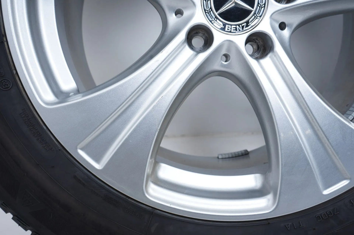 Mercedes GLC W253 X253 Winterreifen Winterräder 235 60 18 Zoll Detailansicht 4